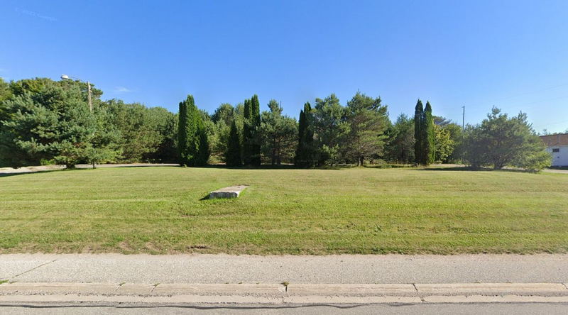 Moran Motel (Unknown 2) - 2022 Empty Lot With Sign Foundation